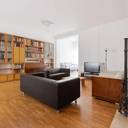 Ca' Stellini - Comoda Casa Indipendente Con Parcheggio Privato Milan Exterior photo
